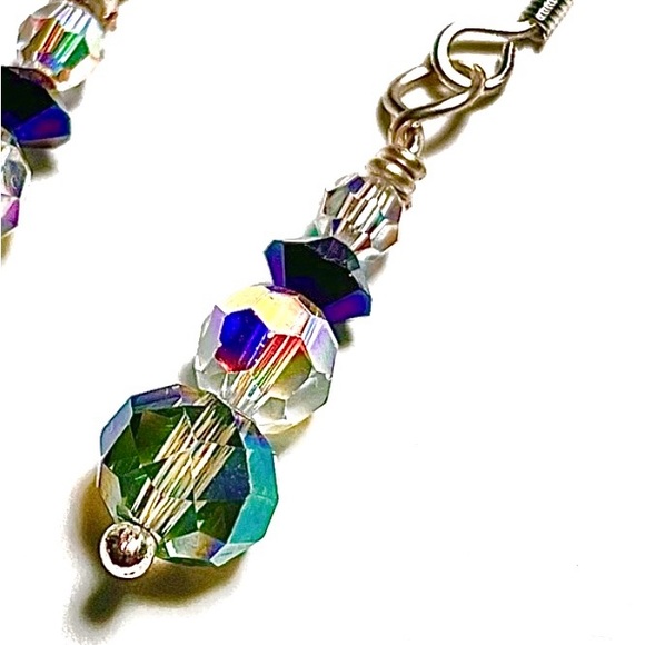 Jewel Design by Grace Jewelry - Swarovski Crystal Aurora Borealis Earring Brilliant high quality. SS
